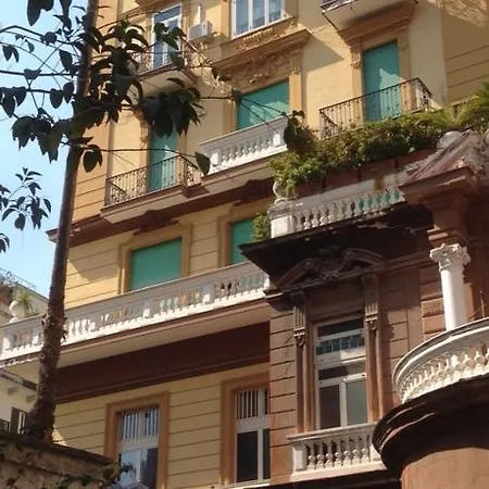 Exclusive Studio * Naples